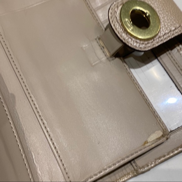 Coach Turnlock Leather Wallet - Picture 6 of 8